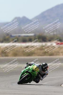 media/Apr-19-2025-CVMA (Sat) [[586b59ad56]]/Race 10-Amateur Supersport Middleweight/